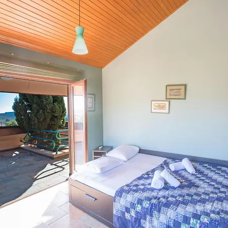 Private Mit Panoramablick Auf Semesterbostad Ayia Napa